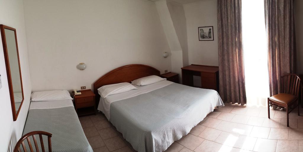 Hotel Eden San Remo Habitación foto